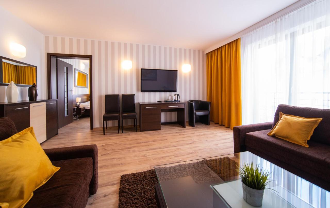 Delfin Bed & Breakfast Międzywodzie Exterior foto