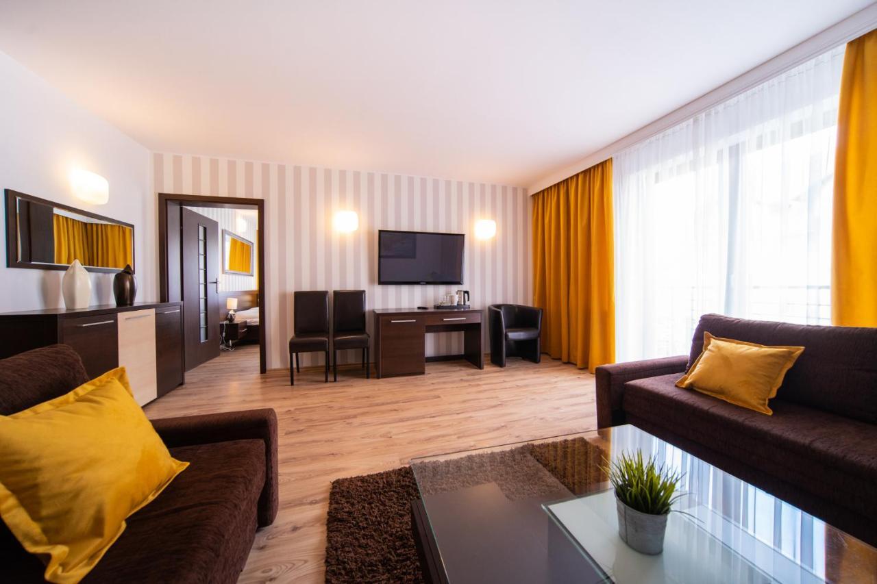 Delfin Bed & Breakfast Międzywodzie Exterior foto